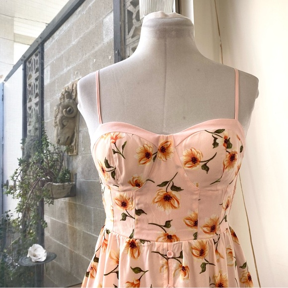 BAND OF GYPSIES NWT Blush Floral Corset Bustier Button Down Midi Dress, Size XS - Picture 3 of 9
